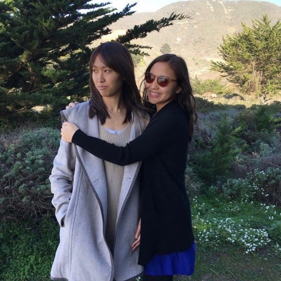 Meet your Posher, Aerin - Picture 3 of 3